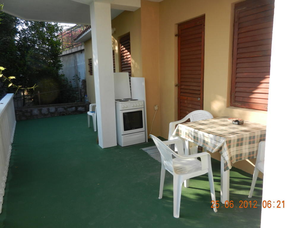 Apartments Sino More تيفات الغرفة الصورة